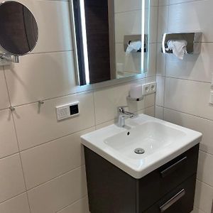 Familien-Zimmer